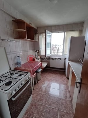 Podu Roș, apartament 2 camere, 50mp  - imagine 3