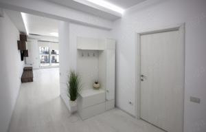 Apartament 2 camere + boxa + loc parcare - imagine 3