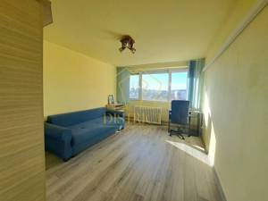 Apartament decomandat cu 2 camere si centrala proprie | Olimpia