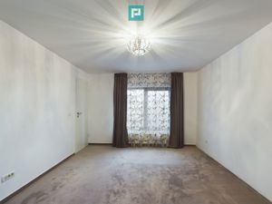 Vilă de lux cu două locuințe, în Dumbrăvița – Locație Excelentă! - imagine 18