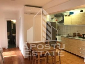 Apartament cu 3 camere DECOMANDAT zona Gheorghe Lazar - imagine 4