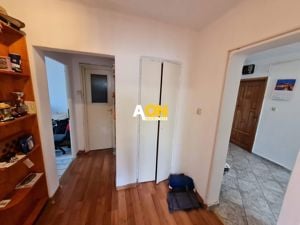 Apartament 4 Camere, 77 mp, Decomandat, Zona Cetate - imagine 11