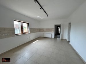 Casa cu teren generos Lucian Blaga colt cu Alecu Russo - imagine 19