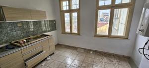 Armeneasca apartament 5 camere 190 mp - imagine 13