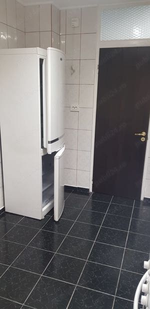 Inchiriez apartament 3 camere Bucuresti zona Ramnicu Sarat - imagine 7