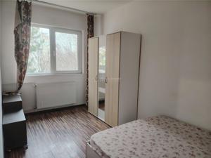 Apartament cu 3 camere, mobilat si utilat situat  #238;n Ploiesti, cartier nord , Intr-o zona linist - imagine 2