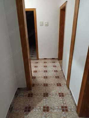 Vand apartament Calafat 3 camere decomandat - imagine 7