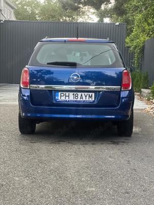 Opel Astra H Station Wagon - imagine 3