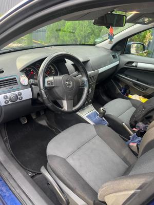 Opel Astra H Station Wagon - imagine 7