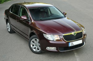 Vand autoturism Skoda Superb 2010 - imagine 2