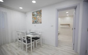 Vand apartament 3 camere  - imagine 7