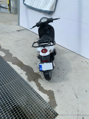 Scuter Piaggio Liberty 125cc - imagine 2