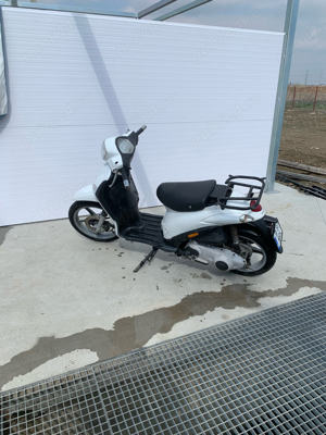 Scuter Piaggio Liberty 125cc - imagine 3