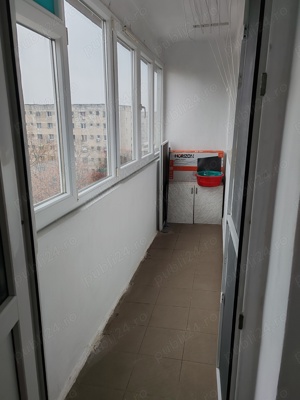 Închiriez apartament 2 camere în Drumul Taberei lângă parcul Moghioros  - imagine 7