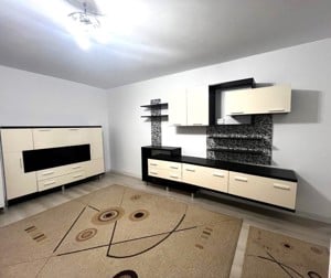 Apartament 2 camere,decomandat ,etaj intermediar Petru Rares  - imagine 9