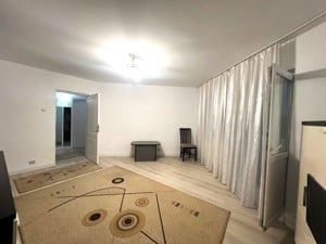 Apartament 2 camere,decomandat ,etaj intermediar Petru Rares  - imagine 6