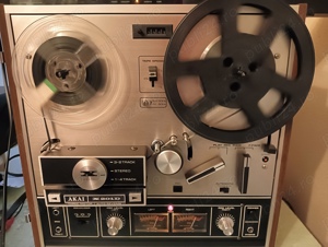 Akai X201D impecabil ,capac antipraf ,original Japan