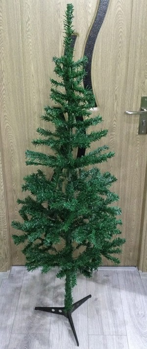 Brad artificial din PVC, 150 cm, raza 56 cm, si suport de plastic, nou