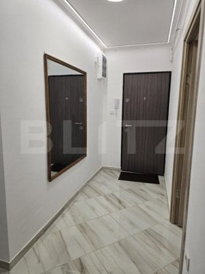 Apartament cu 3 camere, 77 mp, zona Micro 17 - imagine 17