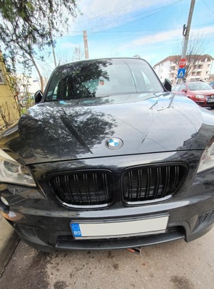 Grile negre lucios Bmw X1 E84 (2009-15) - imagine 4