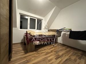 Apartament 3 camere, centrala proprie, situat in zona Dambovita - imagine 2