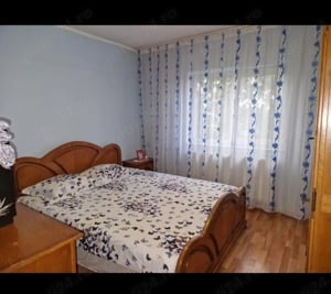 vand apartament 2 camere - imagine 2