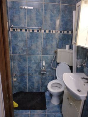 Apartament la casa 2 cam zona centrala, incalzire pe gaz, imediat ocupabil - 69.000Euro - imagine 10