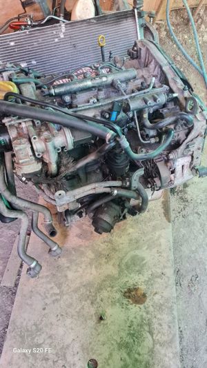 Dezmembrez vectra c facelift 1.9 150cp