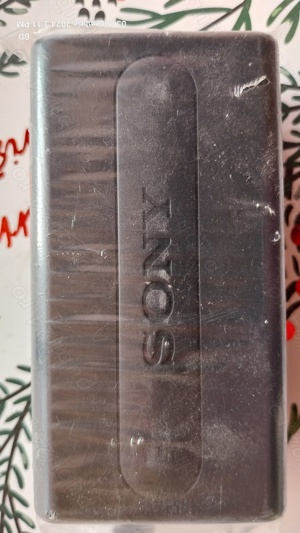 Vând alimentator rețea pentru cameră video SONY