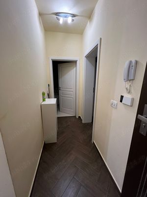 Proprietar Inchiriez Apartament 2 camere + balcoan + curte , Dumbravita , Zona Kaufland - imagine 3