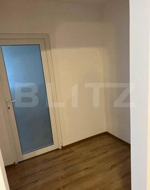 Oportunitate unică de investiție–spațiu comercial 3 camere, 50 mp, Brasov - imagine 3