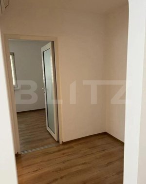 Oportunitate unică de investiție–spațiu comercial 3 camere, 50 mp, Brasov - imagine 2