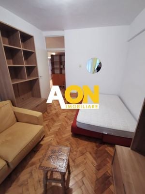 Apartament cu 3 Camere, Etaj Intermediar, Zona Parc Cetate - imagine 4