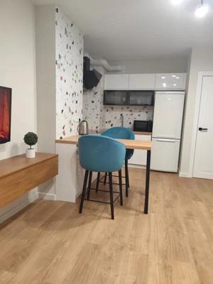 Apartament 2 camere de vânzare, Piața Muncii - imagine 3