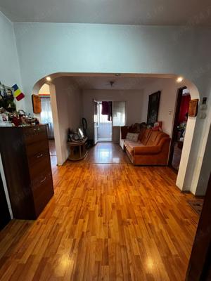 Apartament 3 camere în Năvodari - imagine 5