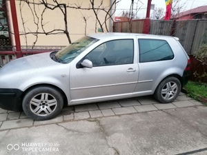 Vw golf 4,1600cmc,cu clima - imagine 2