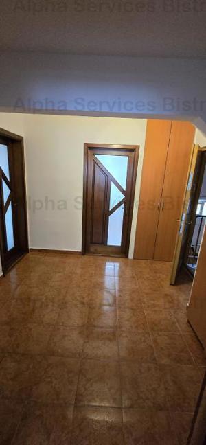 Apartament 3 camere de vânzare pe strada Fântânele - imagine 3