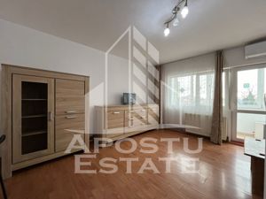 Apartament cu 2 camere, decomandat, etaj intermediar, zona Odobescu - imagine 2