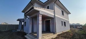 Duplex Modern de Vânzare în Mosnita Nouă - Spațiu Generos și Finisaje - imagine 4