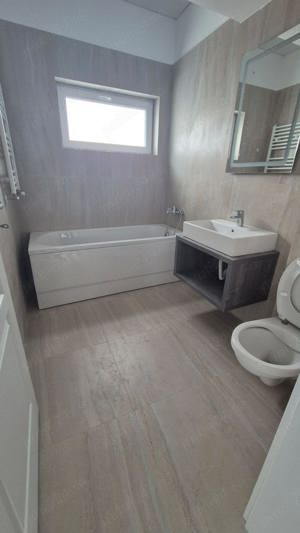 Apartament 2 camere decomandat, etaj intermediar, Tatarasi - imagine 5