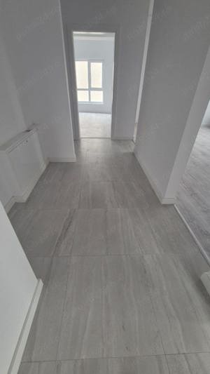 Apartament 2 camere decomandat, etaj intermediar, Tatarasi - imagine 9