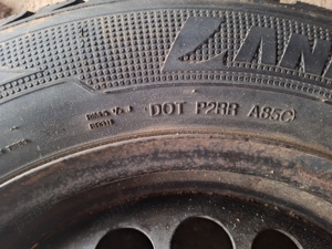 Set roți Jante+anvelope de iarnă 185/65 R15 - imagine 8