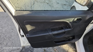 Ford Fiesta an 2008 - imagine 7