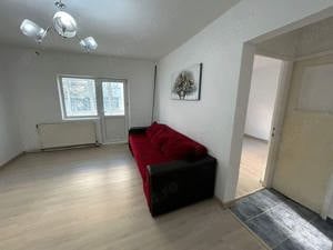 De vanzare apartament 2 camere etajul 1