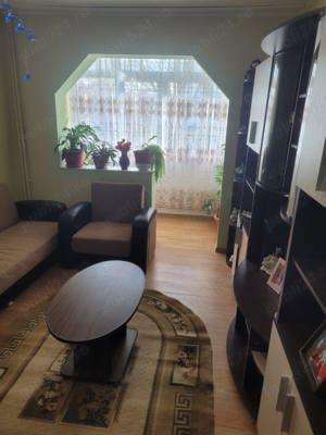 Închiriez apartament cu 2 camere Trivale  - imagine 5