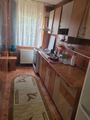 Închiriez apartament cu 2 camere Trivale  - imagine 7