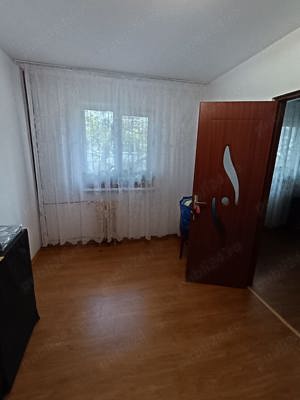 Apartament etaj1, 2 camere, zona Malu Rosu - imagine 5