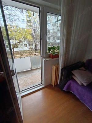 Apartament etaj1, 2 camere, zona Malu Rosu - imagine 3