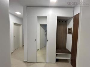 Apartament cu. 3 camere CASA NOBEL cu parcare - imagine 15