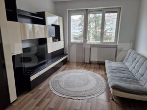 Apartament de vânzare, cu 3 camere, 70 mp, pe Bulevardul Dacia  - imagine 2